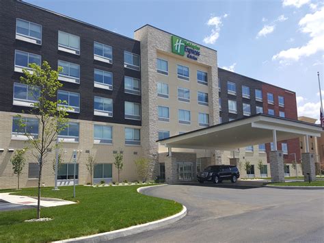 Holiday Inn Near Hollywood Casino Toledo